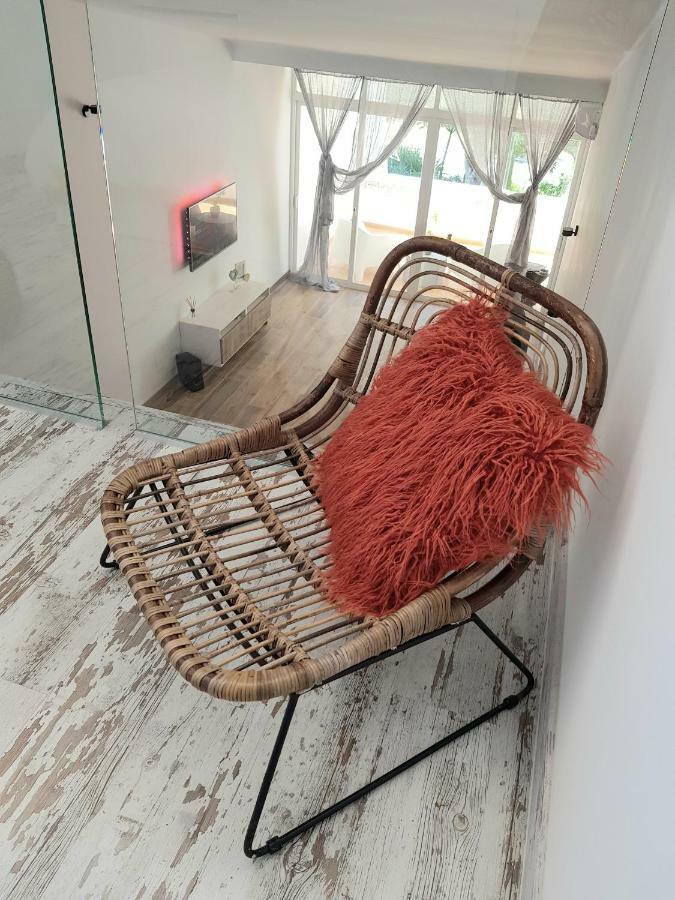 Lugar De La Luz Apartment Estepona Ngoại thất bức ảnh